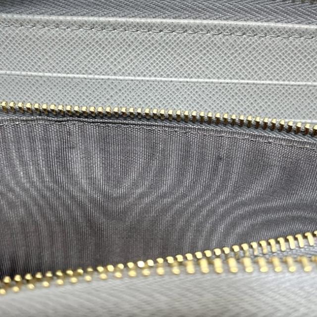 プラダ ラウンドファスナー 長財布 f-23758 グレー 1ML506 美品 財布