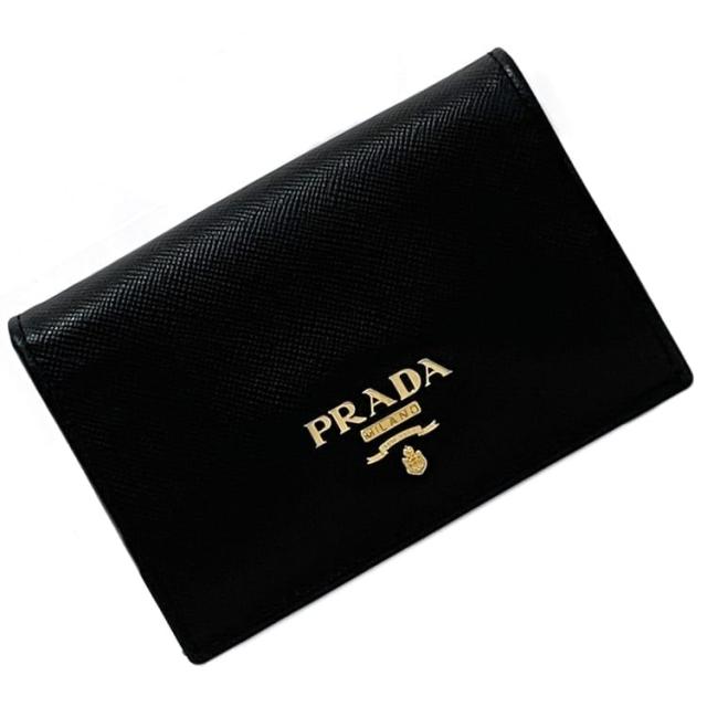 プラダ 名刺入れ f-23759 ブラック NERO 美品 サフィアーノ レザー 中古 PRADA ロゴ 黒 金具 マチなし 折りたたみ 二つ折り メンズ レディース 革 ゴールド金具 カードケース 定番 人気 シンプル ビジネス 小物 ブランド 本物 鑑定済み