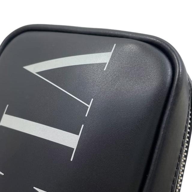 バレンティノ ガラヴァーニ ショルダーバッグ f-23952 ブラック 美品