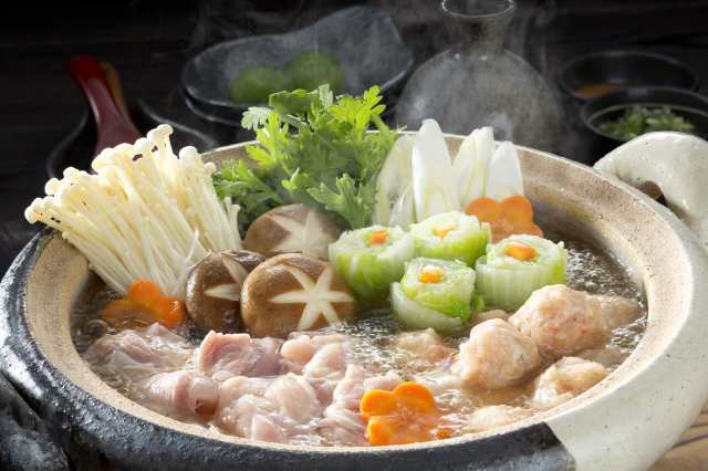 【 国産 鶏肉 鍋ギフト 】(和創食彩 楓 2〜3人前) 和歌山県産 紀の国みかん鶏 鶏鍋セット [ お歳暮 お年賀 ]