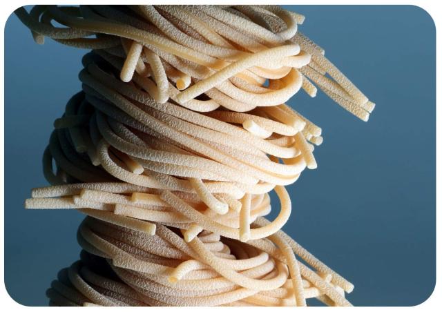 BIGOLI 生パスタ (2人前240g×4袋) 計8人前 ビゴリ 太麺 パスタ 早茹で 生麺 2.5mm 卵不使用 常温 早ゆで 専門店