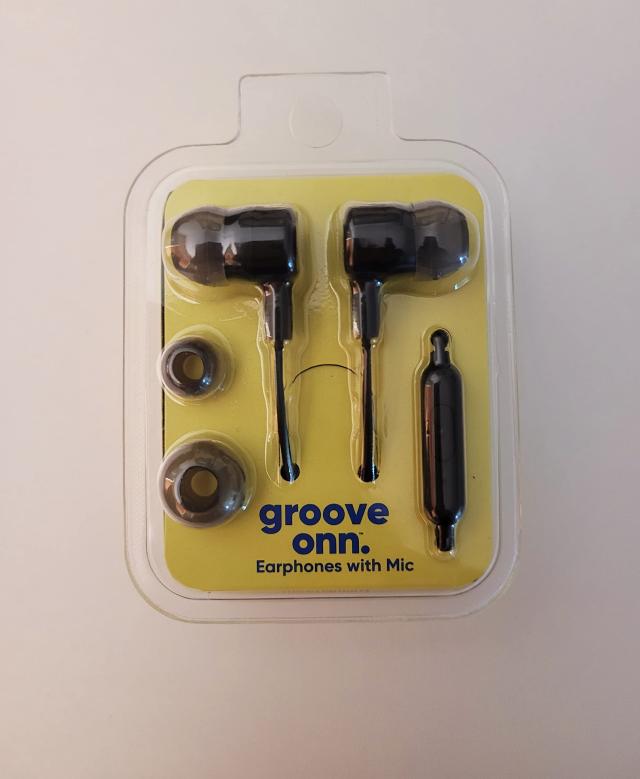 Groove onn. マイク付きイヤホン(ブラック)の通販は