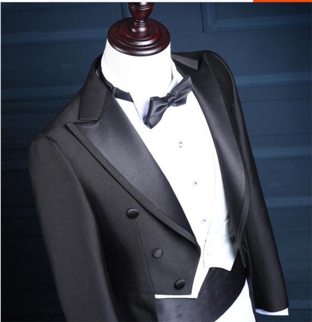 送料無料】タキシードセット 4点セット メンズスーツ 大きいサイズ