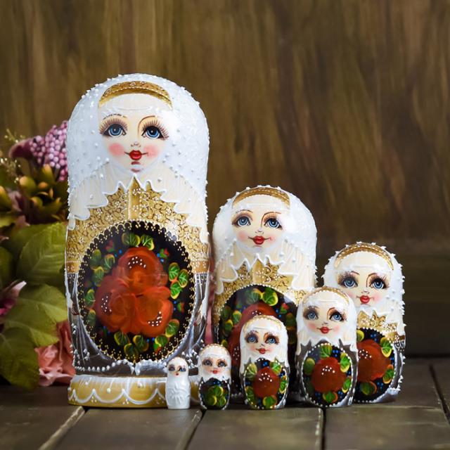 マトリョーシカ ロシア 人形 民芸品 土産物 手作り人形 手描き オブジェ 7個組 インテリア雑貨 洋風 ギフト プレゼント 北欧雑貨 伝統工芸 おもちゃ 飾り 誕生日 キッズ 子供 部屋 ハロウィン クリスマス 10,439円