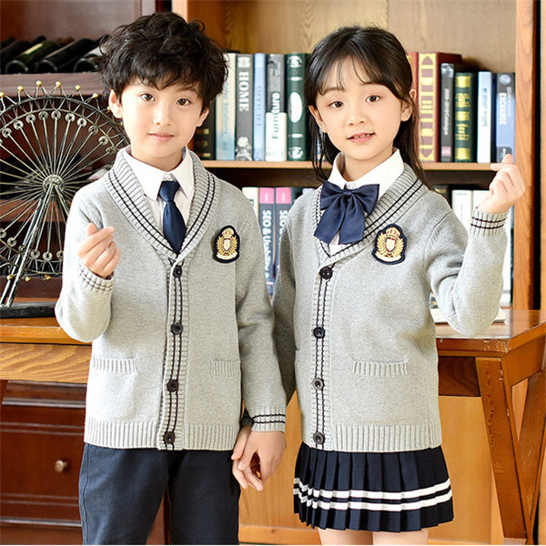 【送料無料】4点セット 卒業式 スーツ 入学式 スーツ カーディガン 女の子 男の子 スーツ キッズ 卒業式服 フォーマル 小さいサイズ　女の子 男の子　子供 フォーマル 子供スーツ 小学生 中学生 大きいサイズ 七五三 100 180