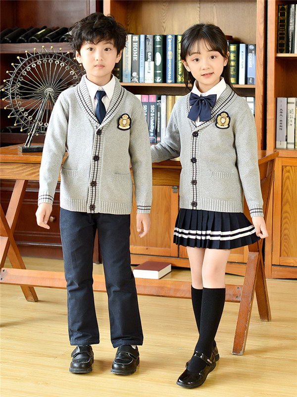 【送料無料】4点セット 卒業式 スーツ 入学式 スーツ カーディガン 女の子 男の子 スーツ キッズ 卒業式服 フォーマル 小さいサイズ　女の子 男の子　子供 フォーマル 子供スーツ 小学生 中学生 大きいサイズ 七五三 100 180_1