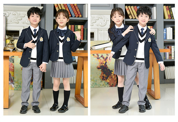 4点セット 卒業式 スーツ 入学式 スーツ 子供スーツ 女の子 男の子