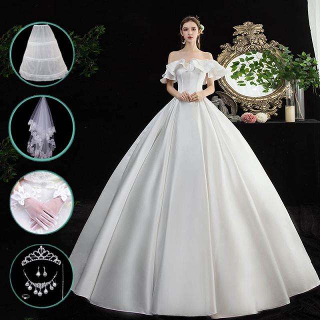 ウェディングドレス 8点セット 白ドレス プリンセスドレス 花嫁 結婚式 二次会 ドレス エンパイアドレス 高級感 レース ロングドレス ロマンチック ベール 撮影用 おしゃれ 大きいサイズ 小さいサイズ シンプル
