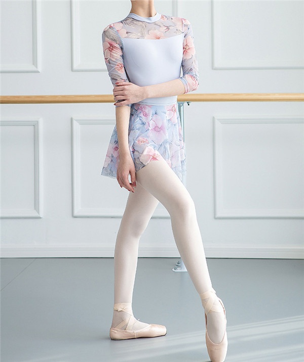 バック肌透け 連体ダンス服 演出服 新体操 ステージ バレエ用品