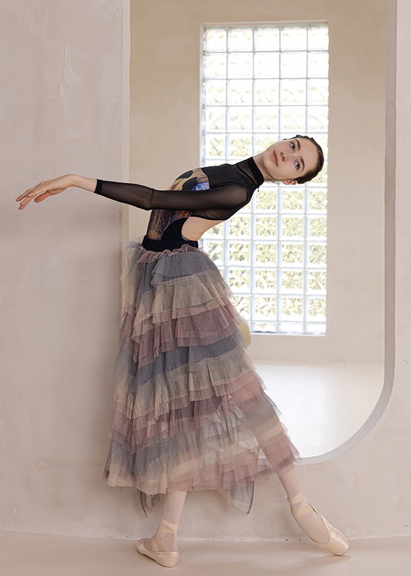 バレエ レオタード 大人 長袖 美ライン シンプル 韓国風 大人用 衣装 花柄 バレエ用品 ballet用品 練習着 演出用 かわいい 春 夏 秋 お洒落 ダンス服 新体操 ウェア コスチューム カラフル 黒 ブラック ブルー S M L 2L_12