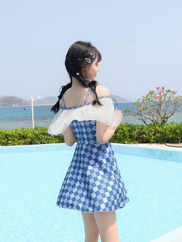 ドットショルダーワンピース Han ahn soonストライプ・ドットオフ