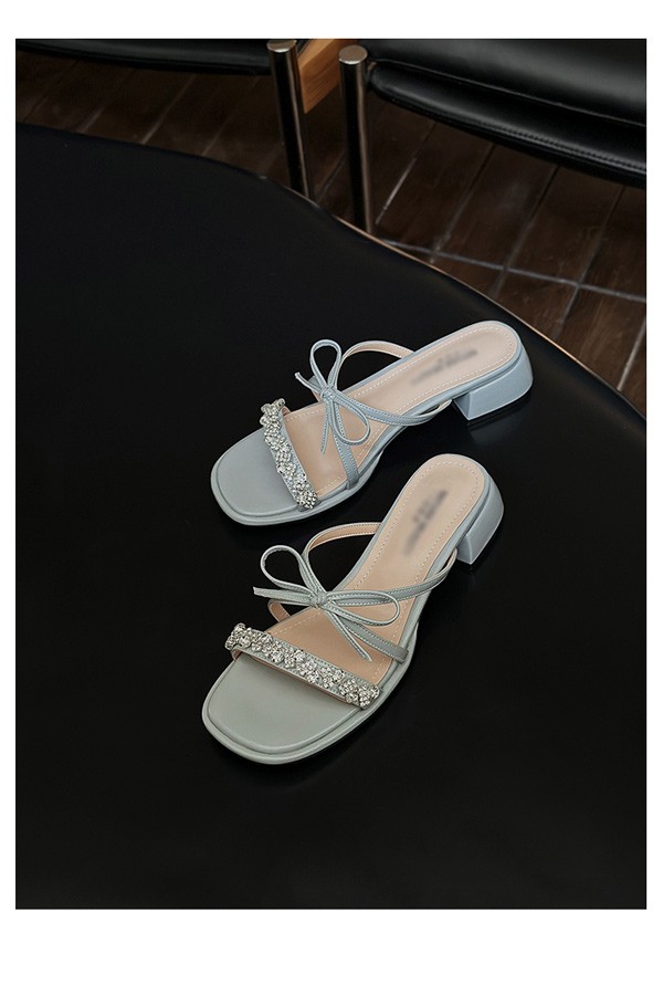 ストラップサンダル キラキラ リボン 夏 華奢サンダル レディース 細