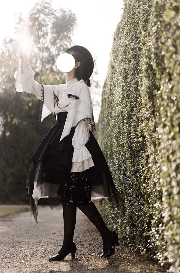 ロリータ スカート ハロウィン セット シスター風 レトロ風 ゴシック 膝丈 レディース ゴスロリ ロリータファッション 長袖 ロリータワンピース ワンピース コスチューム コスプレ 衣装 可愛い 仮装 パーティー イベント ステージ ブラック ホワイト 黒 白 S M L XL ロリータ スカート ハロウィン セット シスター風 レトロ風 ゴシック