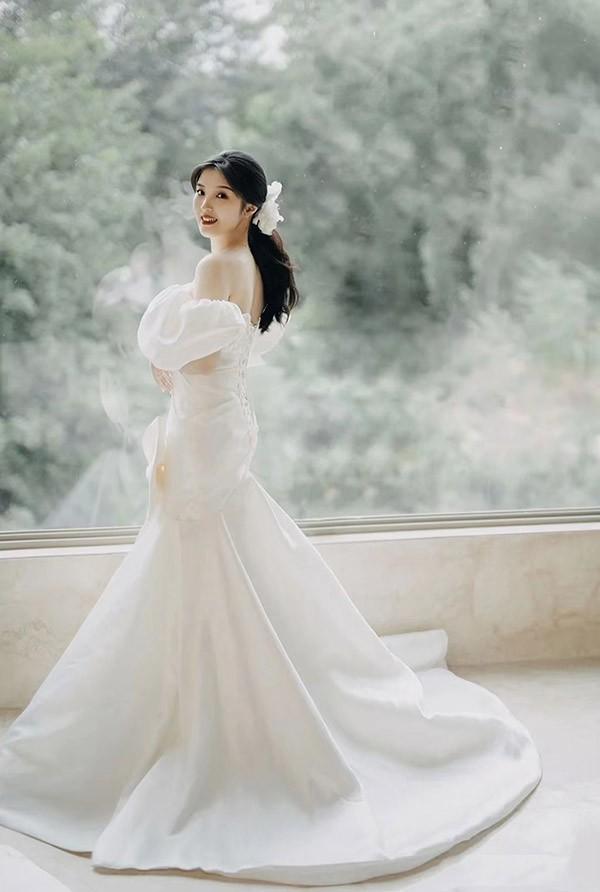 ウエディングドレス ワンピース 白 オフショルダー 大きいサイズ