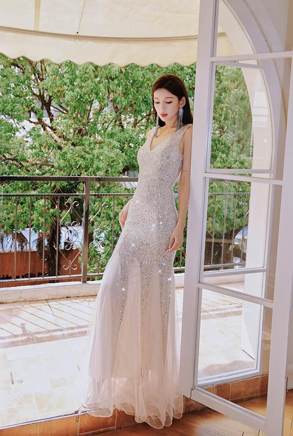 キラキラドレス マーメイドドレス 大人 ピアノ 発表会 ロングドレス セクシー 演奏会 結婚式 母親 演奏会用ドレス ロング 黒 披露宴 レディース 演奏会ドレス ピアノ発表会 韓国 イブニングドレス パーティードレス ワンピース 二次会 花嫁 dg208n1n1l9_2