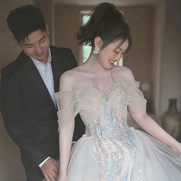 ロングドレス 演奏会 袖付き マーメイドドレス 大人 ピアノ発表会 ロングドレス 小さいサイズ キラキラ オフショルダー 母親 結婚式 演奏会用ドレス 披露宴 レディース 韓国 イブニングドレス パーティードレス 二次会 花嫁 dg270n1n1l9 ロングドレス 演奏会 袖付き マーメイドドレス 大人 ピアノ発表会