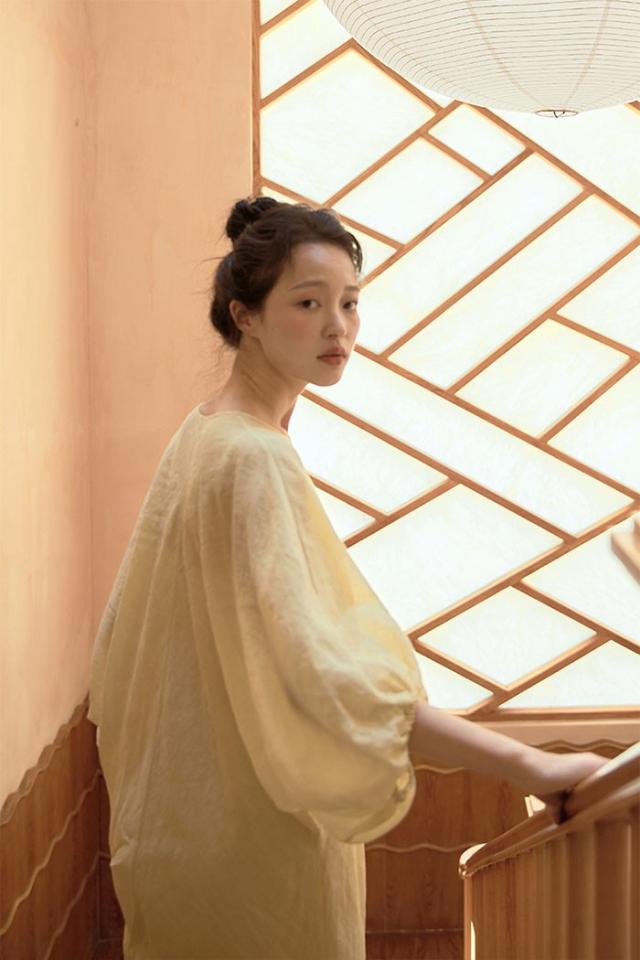 ワンピース 大人可愛い 夏ワンピース ゆるワンピ 夏 小柄 サマー ワンピ レディース 五分袖 Vネック ロング丈 ロングワンピ 大人 体型カバー 旅行 シンプル オシャレ 韓国 無地 20代 30代 40代_5