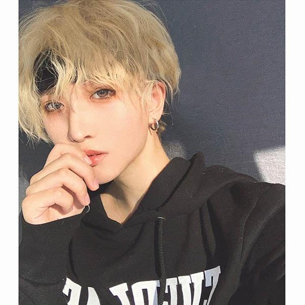 ウィッグ メンズ 短髪 巻き毛 パーマ かつら 超自然 フルウィッグ コスプレウィッグ 可愛い ショート 耐熱ウィッグ 黒 ブラウン ゴールドの通販はau Pay マーケット Glory Park