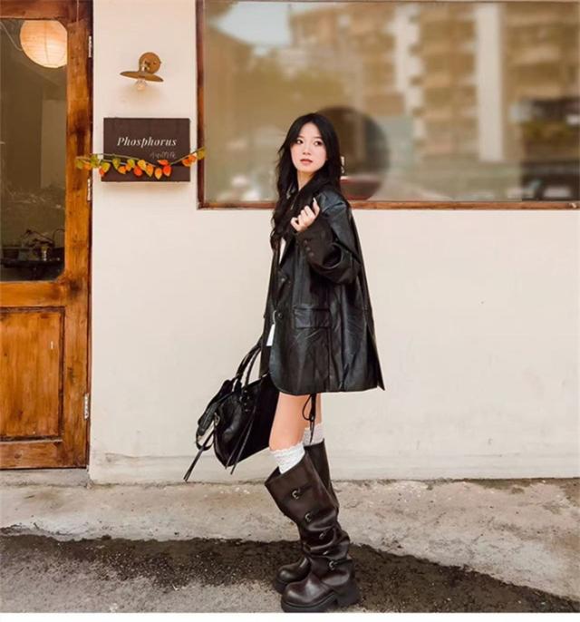 厚底 ブーツ レディース ロングブーツ くしゅくしゅ ミドル丈 ベルト バックル 黒 ブラック ブラウン パンク ロック ゴシック 原宿系 厚底靴 美脚 脚長 盛れる 安定感 歩きやすい カジュアル ストリート モード コスプレ ライブ フェス ダンス 衣装 靴 22.0-25cm