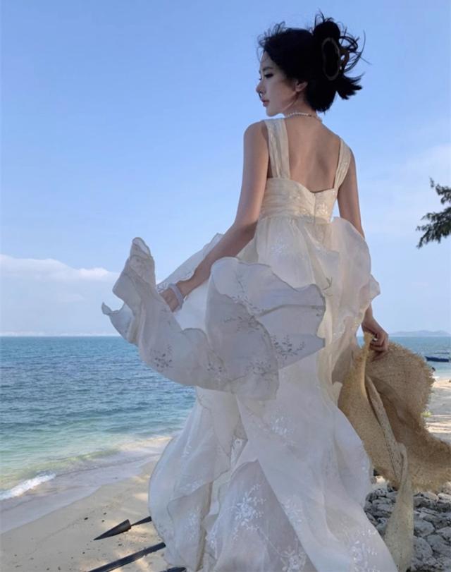 リゾートワンピース キャミソール 沖縄 大人 白 可愛い 夏 ロングワンピース ハワイ リゾートワンピ 白ワンピース ハワイアン 沖縄 体型カバー 結婚式 七五三 成人式 卒業式 入学式 Aライン 春夏おうち マキシ丈 無地 おしゃれ 韓国 光沢_6