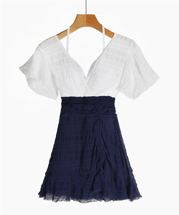 送料無料】水着 レディース ワンピース水着 リゾート 体型カバー水着