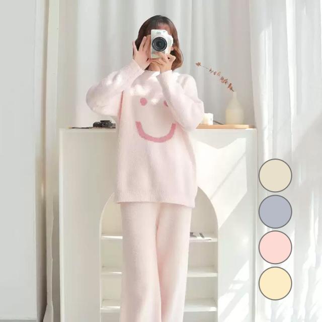 ルームウェア レディース ふわふわ もこもこ ゆったり 暖かい フリーサイズ 防寒 可愛い 上下セット セットアップ パジャマ ナイトウェア ズボン パンツ 長袖 部屋着 寝間着 着る毛布 かぶり 韓国