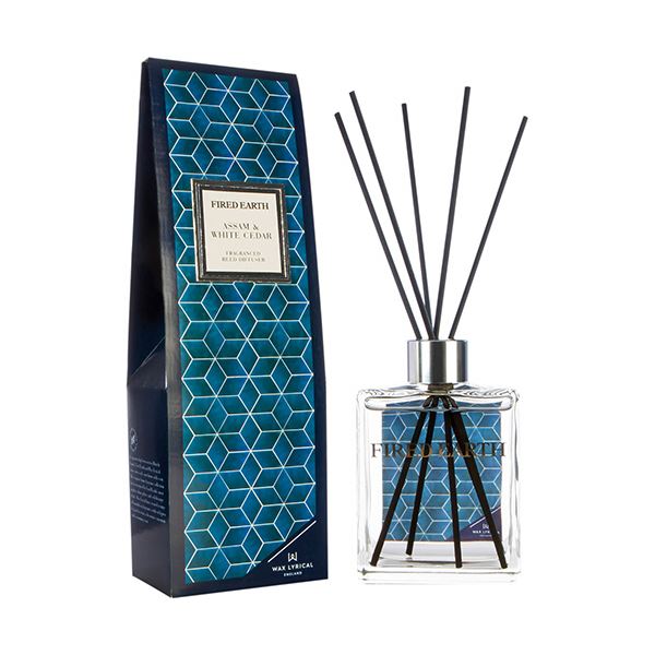 ワックスリリカルFIRED EARTH リードディフューザー アッサム＆ホワイトシダー 本体 180ml WLFE2205 1セット |b04の通販は 8,227円