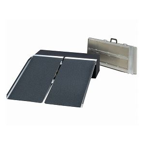 イーストアイ ポータブルスロープ アルミ2折式タイプ（PVSシリーズ） ／PVS090 長さ91cm |b04の通販は