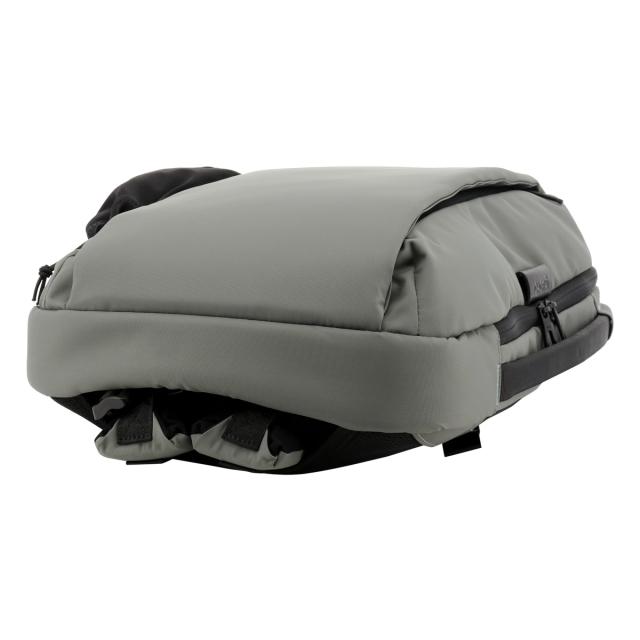 レビュー投稿で+5％還元】カクタ リュック グレコ ゼログラビティ B4