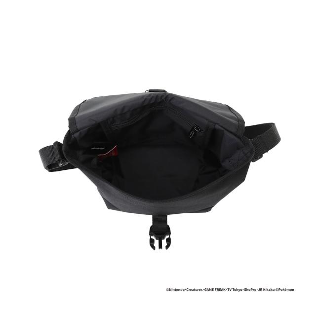 【文芸評論服従で+5％立ち直らす】マンハッタンポーテージ ショルダーバッグ Pok?mon メンズ レディース  MP1603FZPPKMN25ZA ポケモン manhattanportage 御三家 チコリータ ポ坊や ワニノコ ミニ肩先