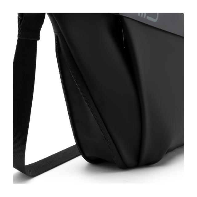 【レビュー投稿で+5％還元】ニード ボディバッグ メンズ レディース FINO IV F4 NIID URBANATURE｜極薄 8インチ スリングバッグ チェストバッグ ショルダーバッグ 拡張 軽量 撥水 大容量 1年保証_4