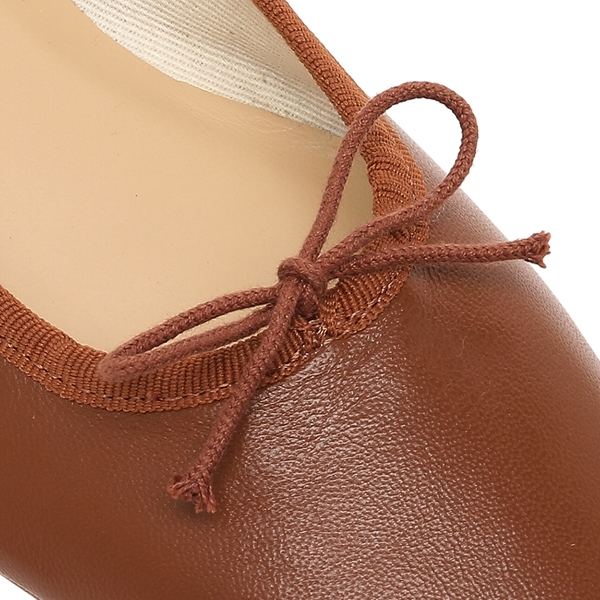 アーペーセー パンプス レディース APC F53250 PXBTF CADの通販は