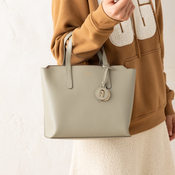 FURLA リンダ トートバッグ ショルダーバッグ 2way ベージュ フルラ トートバッグ ハンドバッグ リンダ ベージュ レディース