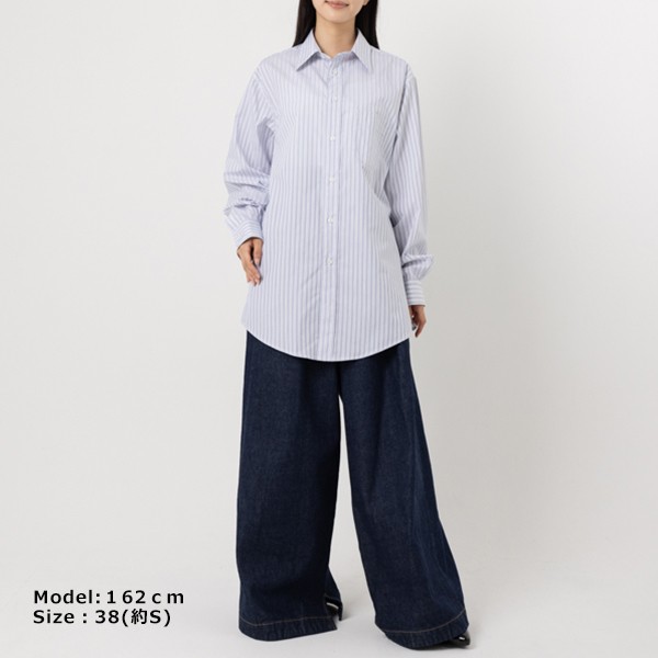 最前線の シャツ メゾンマルジェラ ホワイト Maison レディース ブルー シャツ+ブラウス(長袖+七分)