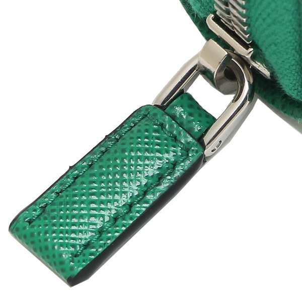 プラダ 長財布 サフィアーノ トライアングルロゴ グリーン メンズ PRADA 2ML317 QHH F0458【返品OK】｜au PAY マーケット