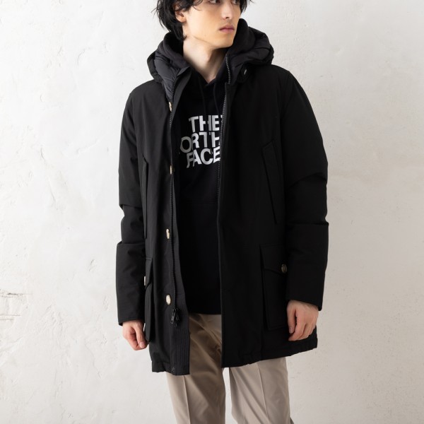ウールリッチ ダウンジャケット コート アークティック パーカ ブラック メンズ WOOLRICH CFWOOU0483MRUT0001 BLK