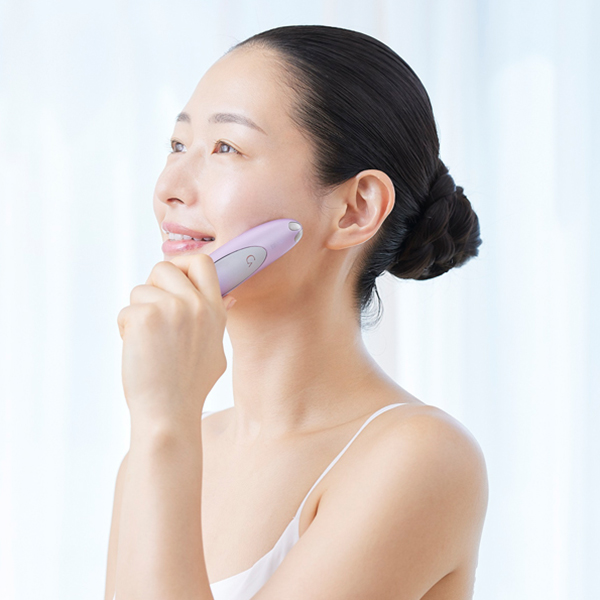 YA-MAN ヤーマン　クリアージュアイリフトプラス　CR-11V YA‐MAN（ヤーマン） クリアージュ アイリフトプラス 新型 CR11V 美顔器