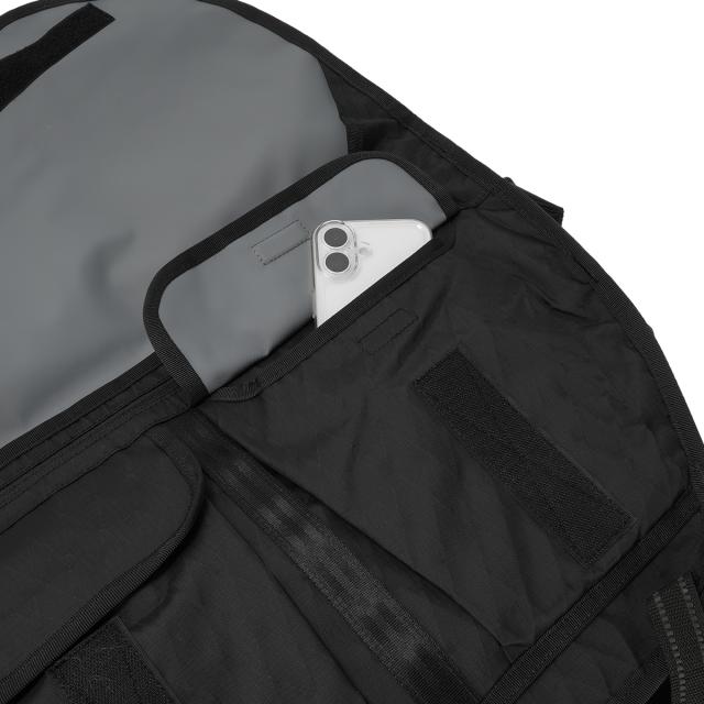 商品レビューで+5%｜クローム インダストリーズ CTZ メッセンジャーバッグ 15L A4 ブラックXRF CHROME INDUSTRIES BG381_8