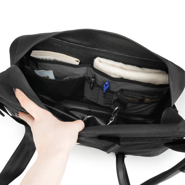 商品レビューで+5%｜クローム インダストリーズ カデットWP スリングバッグ ワンショルダーバッグ 17L 撥水 防水 耐水 ウォータープルーフ CHROME INDUSTRIES KADET BG394_17