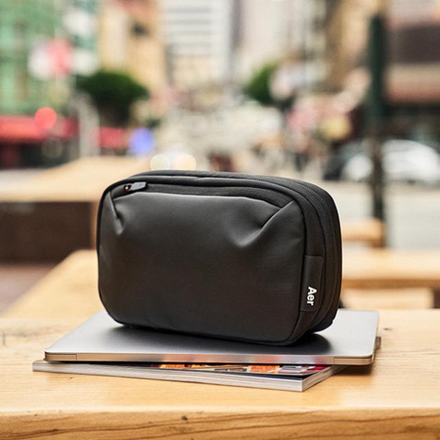 商品レビューで+5%｜エアー マルチポーチ Aer Cable Kit 3 ガジェットポーチ トラベルポーチ メンズ ブランド 軽量 防水 小さめ ミニ コンパクト 2.6L テックコレクション 31018