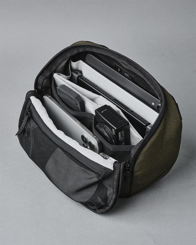 商品レビューで+5%｜アルパカ ショルダーバッグ メンズ バーデックスポーチ ガジェットポーチ ガジェットケース ミニ 小さめ 小さい バッグ 自立 2WAY 3.5L A5 ALPAKA VERTEX POUCH 4145