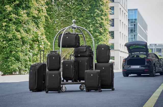 商品レビューで+5%｜ビクトリノックス クロスライト キャリーケース ソフト ビジネスキャリー スーツケース メンズ 106L 110L VICTORINOX Crosslight 612421_4