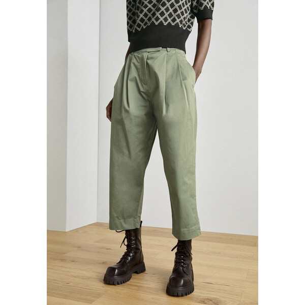 アンナ フィールド レディース カジュアルパンツ ボトムス Trousers - dark green dark greenの通販は