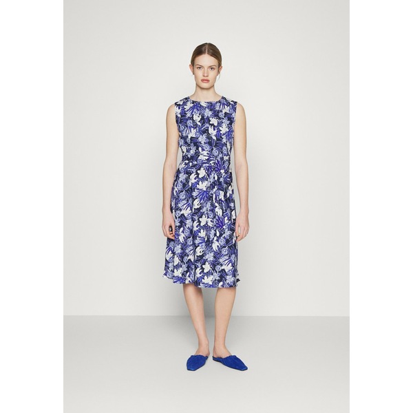 navy day dress