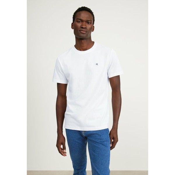カルバンクライン メンズ Tシャツ トップス EMBRO BADGE TEE - Basic T-shirt - bright white bright white/whiteの通販は