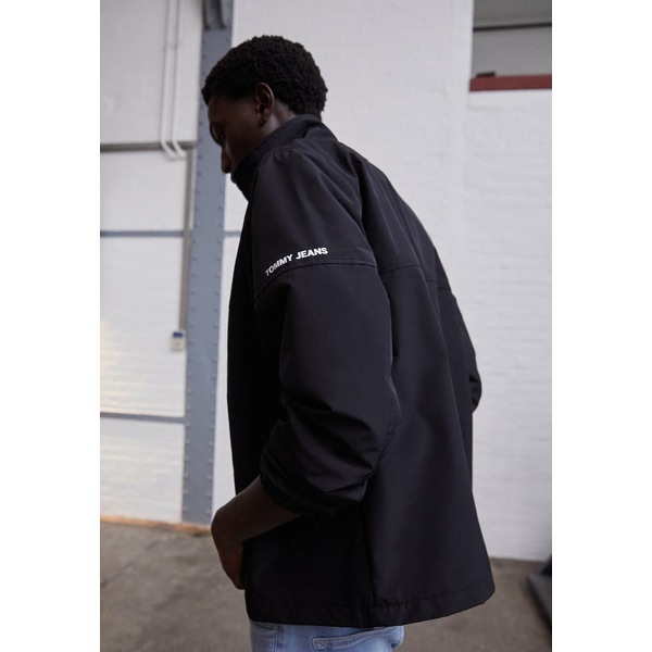 トミーヒルフィガー メンズ コート アウター Essential Jacket Summer Jacket Black Blackの通販はau Pay マーケット Asty
