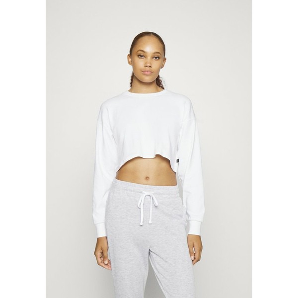 コットン オン ボディ レディース Tシャツ トップス LIGHTWEIGHT CROPPED LONG SLEEVE - Long sleeved  top - white white｜au PAY マーケット