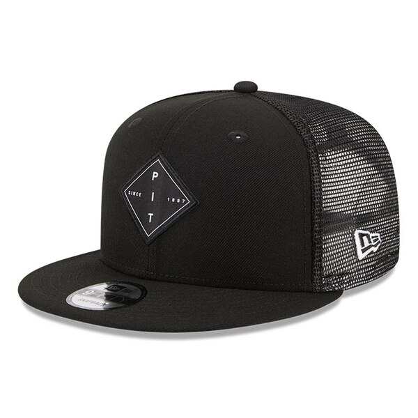 ニューエラ メンズ 帽子 アクセサリー Pittsburgh Pirates New Era Diamond Vert Trucker 9FIFTY Snapback Hat Blackの通販は 14,980円