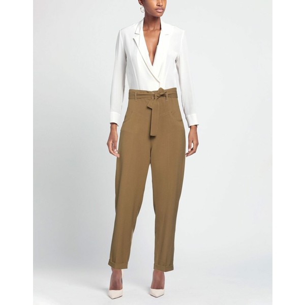 コッカ レディース カジュアルパンツ ボトムス Cropped Pants Ivory