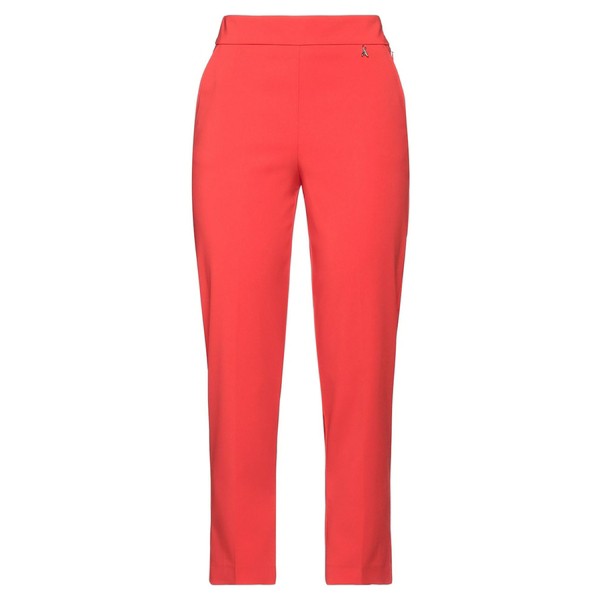 パトリツィア ペペ レディース カジュアルパンツ ボトムス Pants Redの通販は